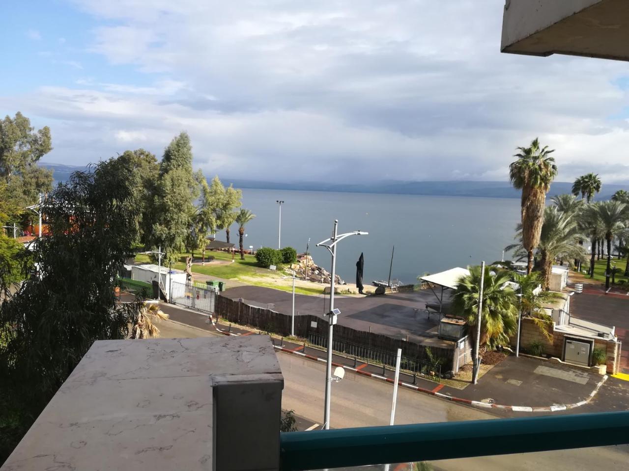 Apartment By The Lake Tiberias Eksteriør billede